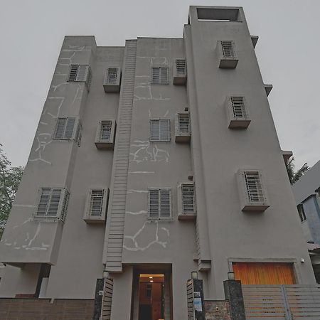 Salt Lake City Super Townhouse Hotel All In One Near City Centre Salt Lake מראה חיצוני תמונה