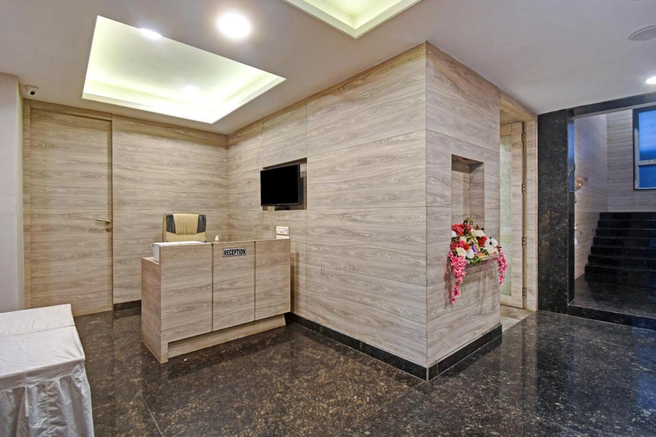 Salt Lake City Super Townhouse Hotel All In One Near City Centre Salt Lake מראה חיצוני תמונה