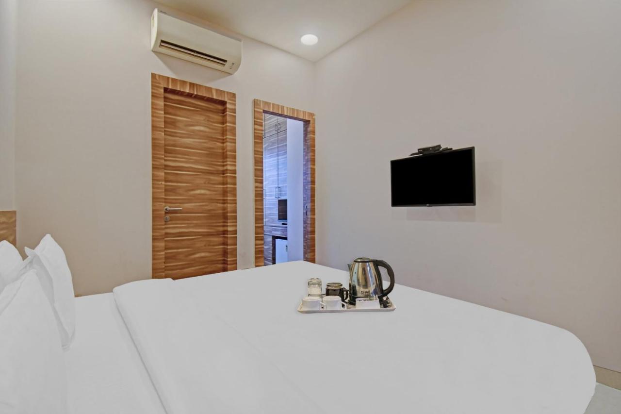 Salt Lake City Super Townhouse Hotel All In One Near City Centre Salt Lake מראה חיצוני תמונה