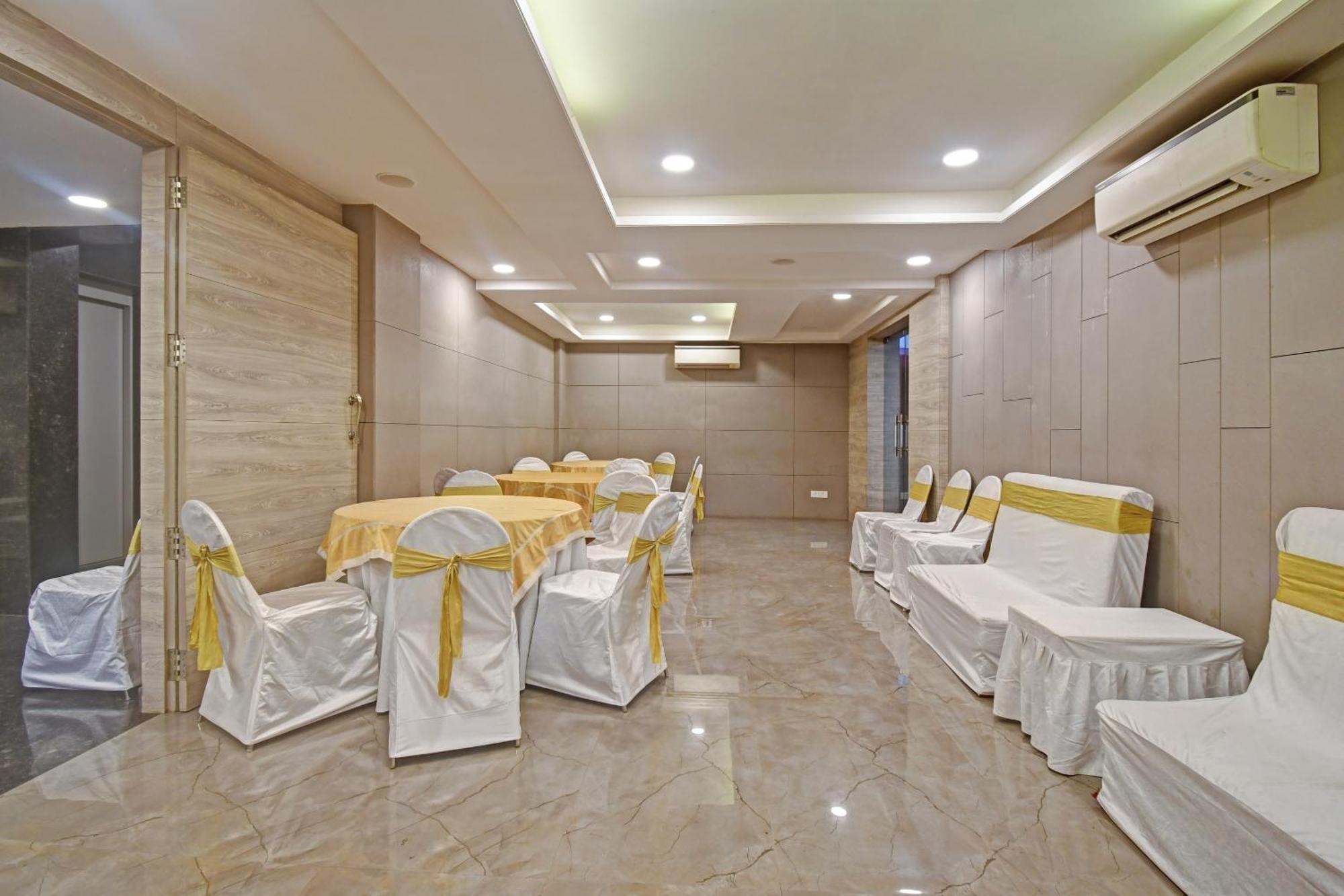Salt Lake City Super Townhouse Hotel All In One Near City Centre Salt Lake מראה חיצוני תמונה