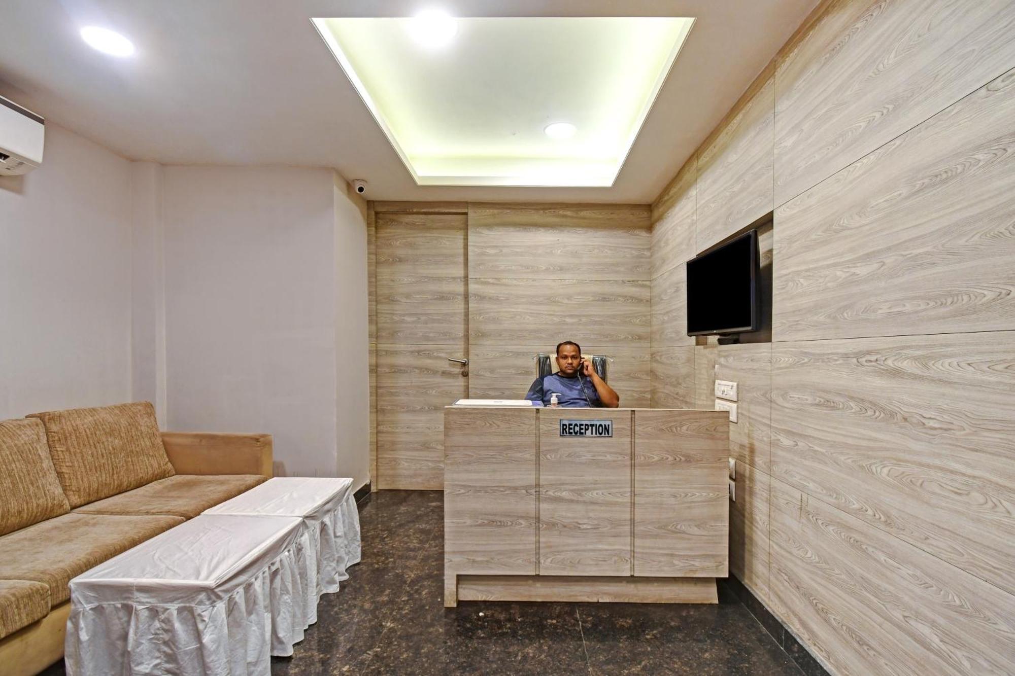 Salt Lake City Super Townhouse Hotel All In One Near City Centre Salt Lake מראה חיצוני תמונה