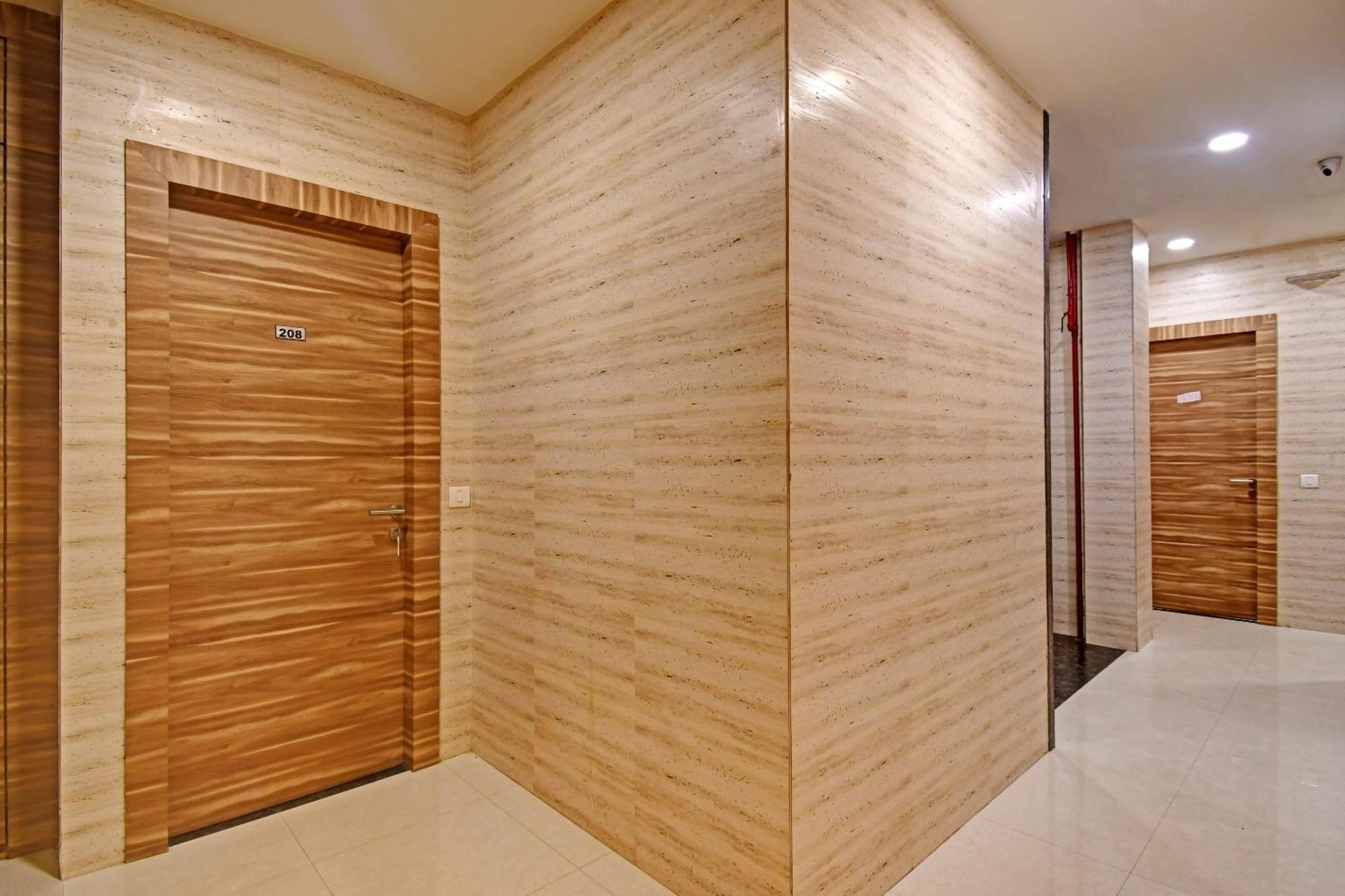 Salt Lake City Super Townhouse Hotel All In One Near City Centre Salt Lake מראה חיצוני תמונה