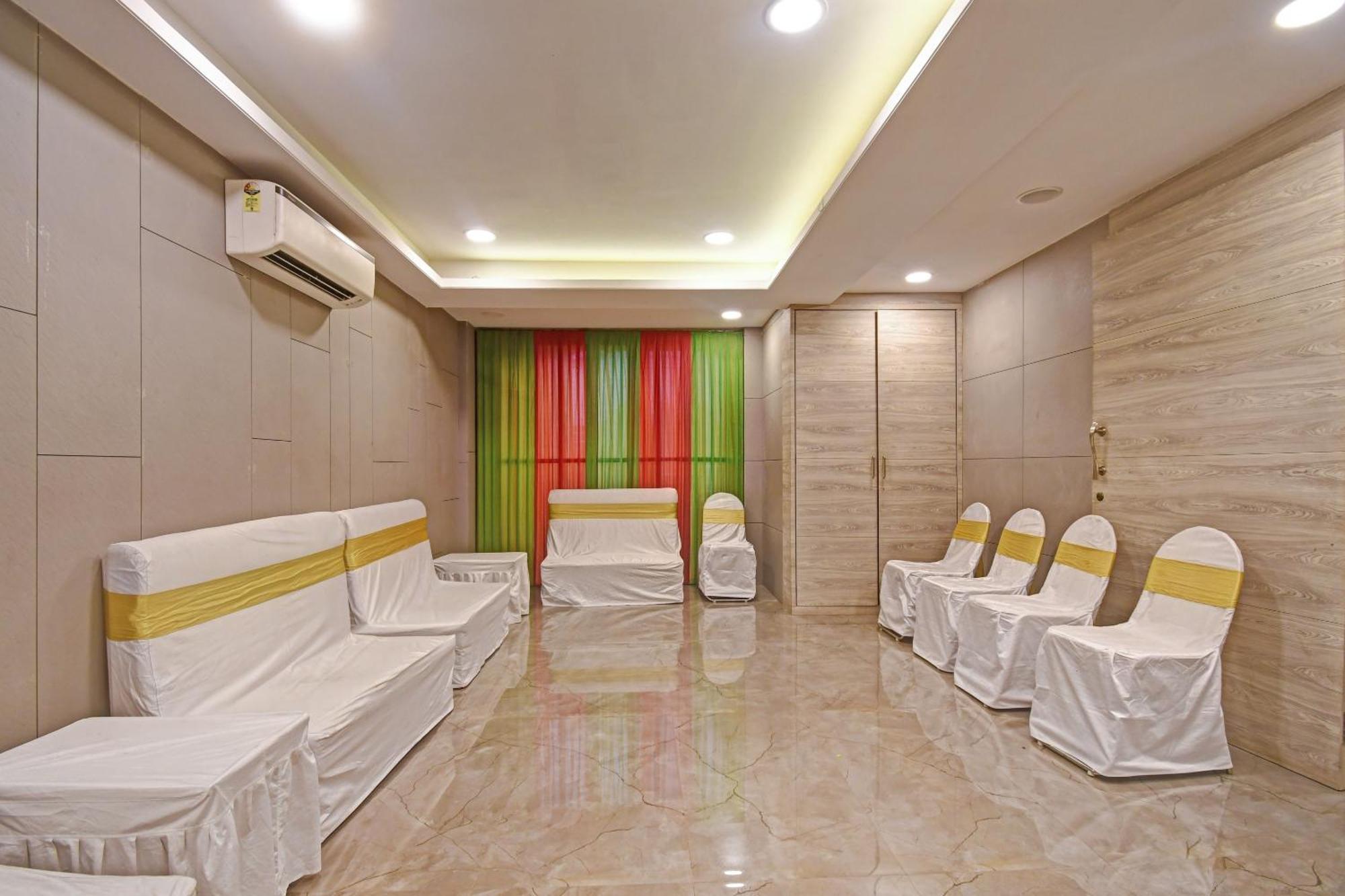 Salt Lake City Super Townhouse Hotel All In One Near City Centre Salt Lake מראה חיצוני תמונה